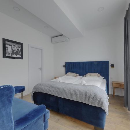 Shone Apartment Old Town 2 Bedroom 布拉迪斯拉发 外观 照片