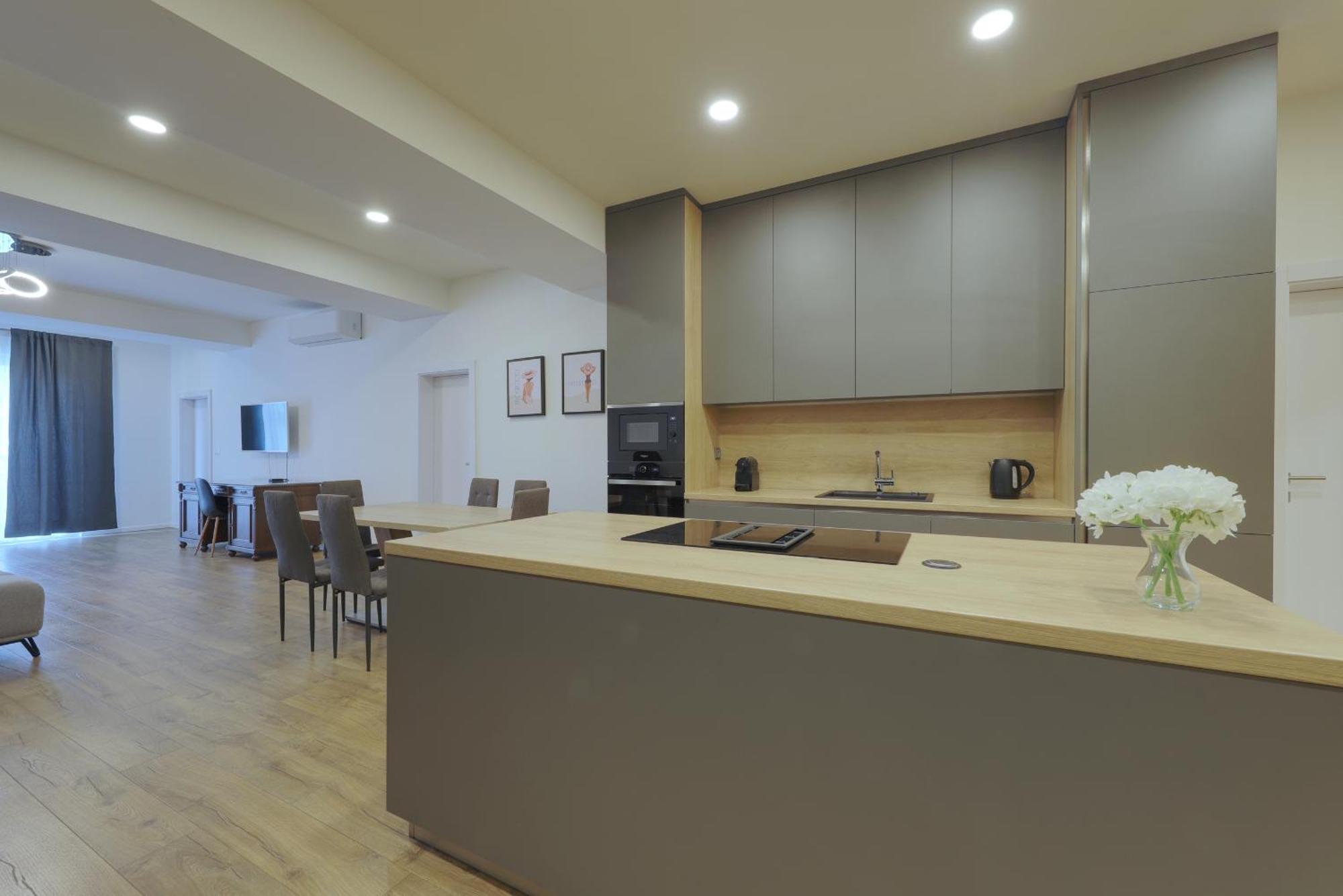 Shone Apartment Old Town 2 Bedroom 布拉迪斯拉发 外观 照片