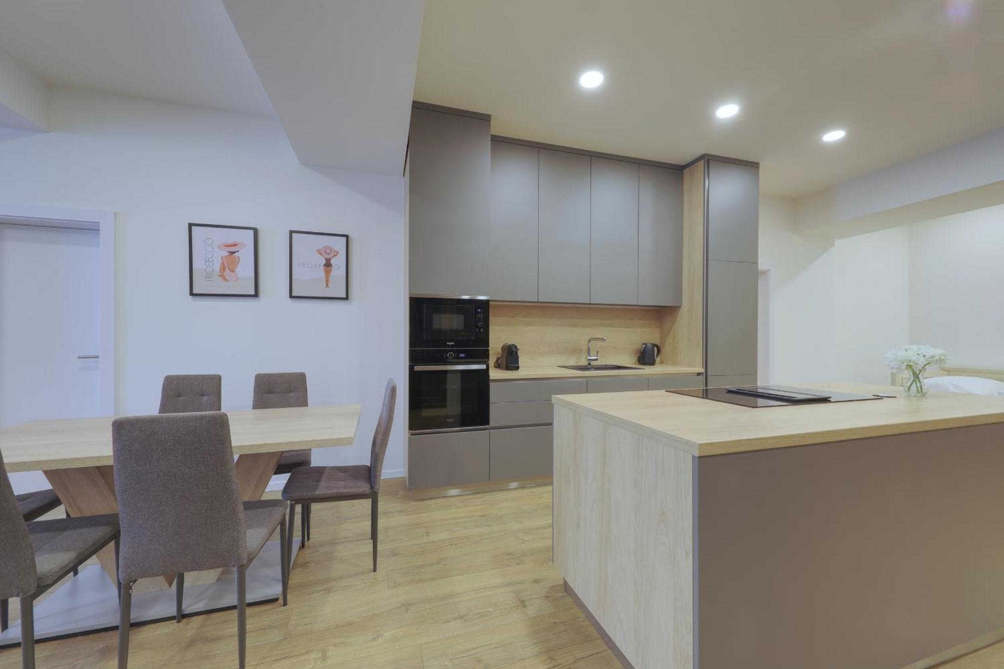 Shone Apartment Old Town 2 Bedroom 布拉迪斯拉发 外观 照片