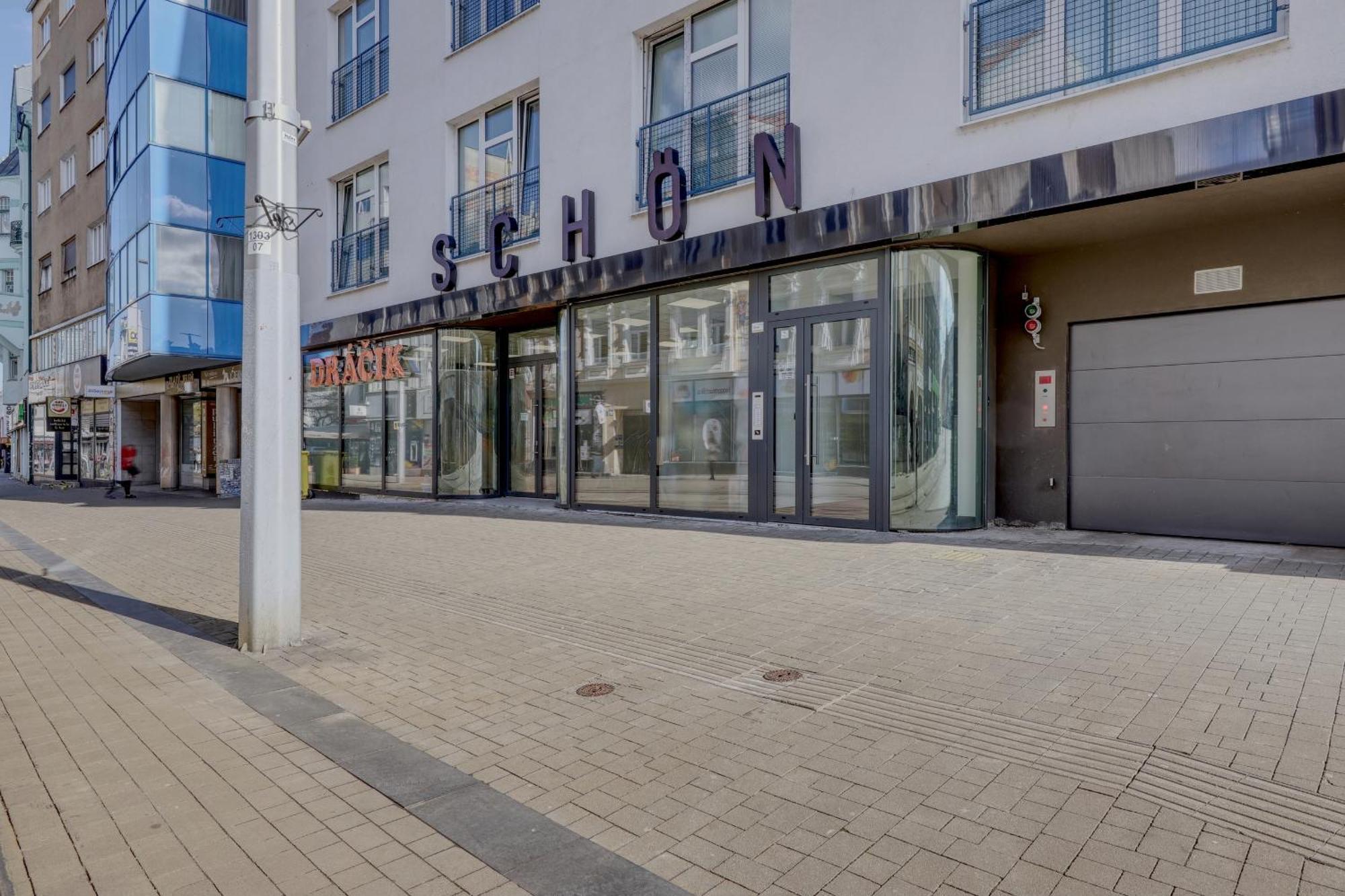 Shone Apartment Old Town 2 Bedroom 布拉迪斯拉发 外观 照片